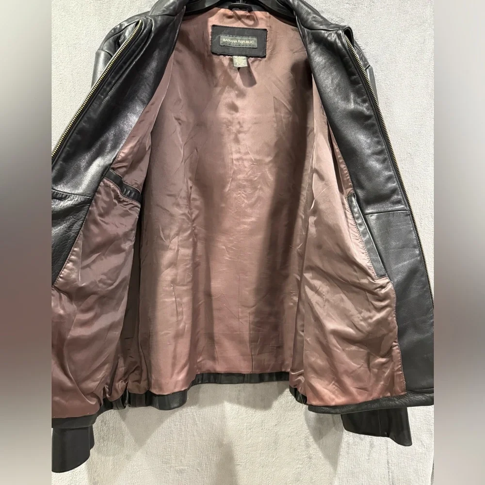 Vintage Banana Republic 100% Genuine Leather Black Bomber Jacket Men’s Size XL